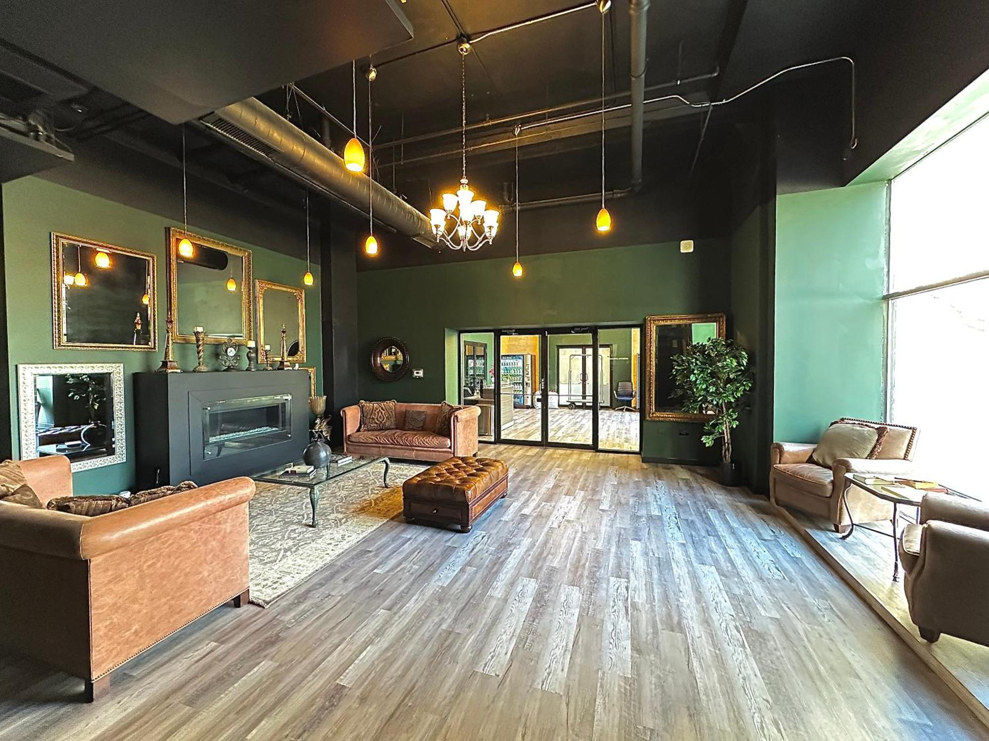 Bright 2Br Luxury Corner Suite With Optional Parking Sleeps 6 Guests Near Mccormick Place And Soldier Field שיקגו מראה חיצוני תמונה
