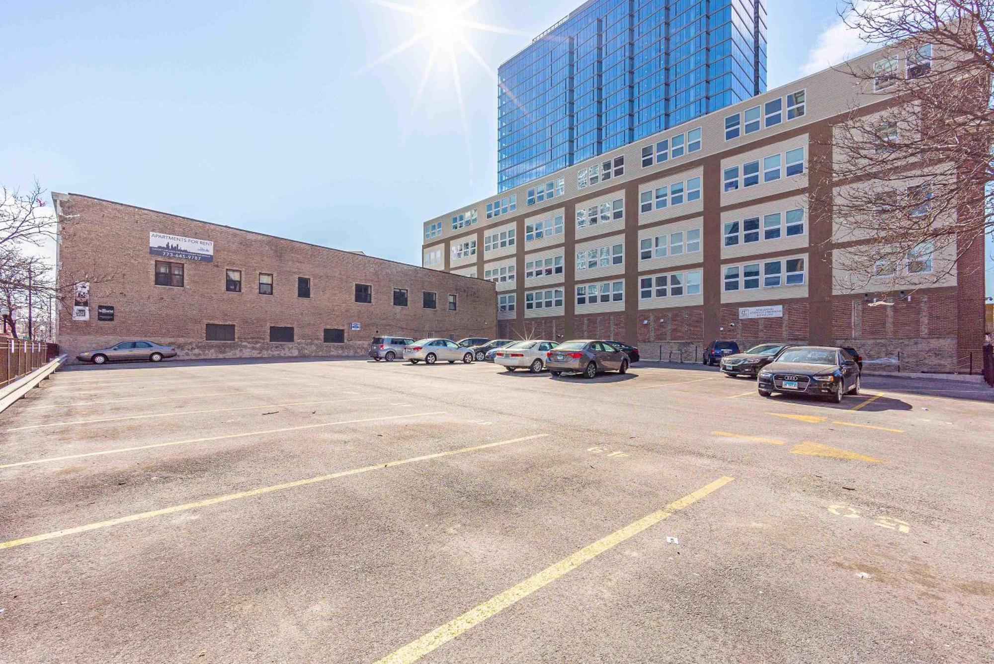 Bright 2Br Luxury Corner Suite With Optional Parking Sleeps 6 Guests Near Mccormick Place And Soldier Field שיקגו מראה חיצוני תמונה