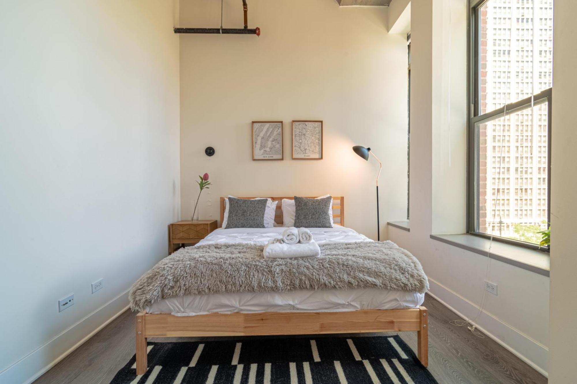 Bright 2Br Luxury Corner Suite With Optional Parking Sleeps 6 Guests Near Mccormick Place And Soldier Field שיקגו מראה חיצוני תמונה
